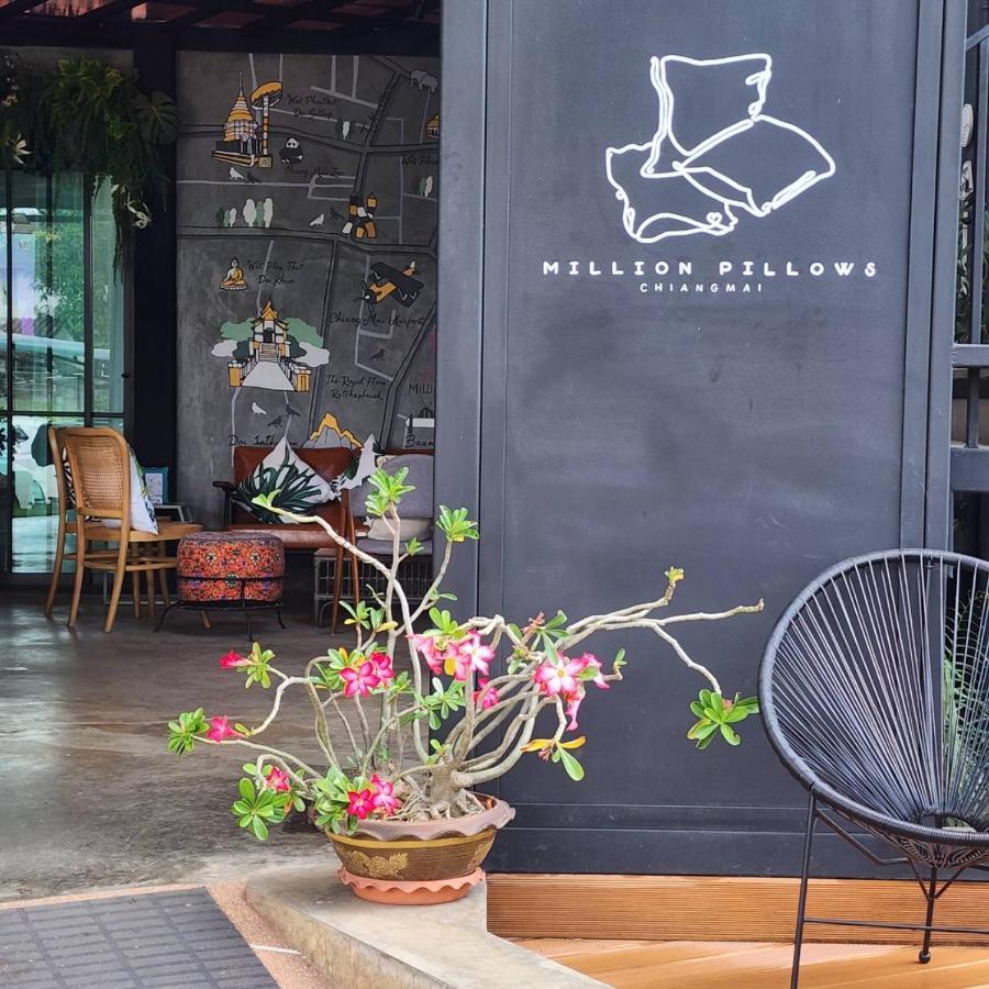 Capital O 75422 Million Pillows Chiang Mai Exterior foto